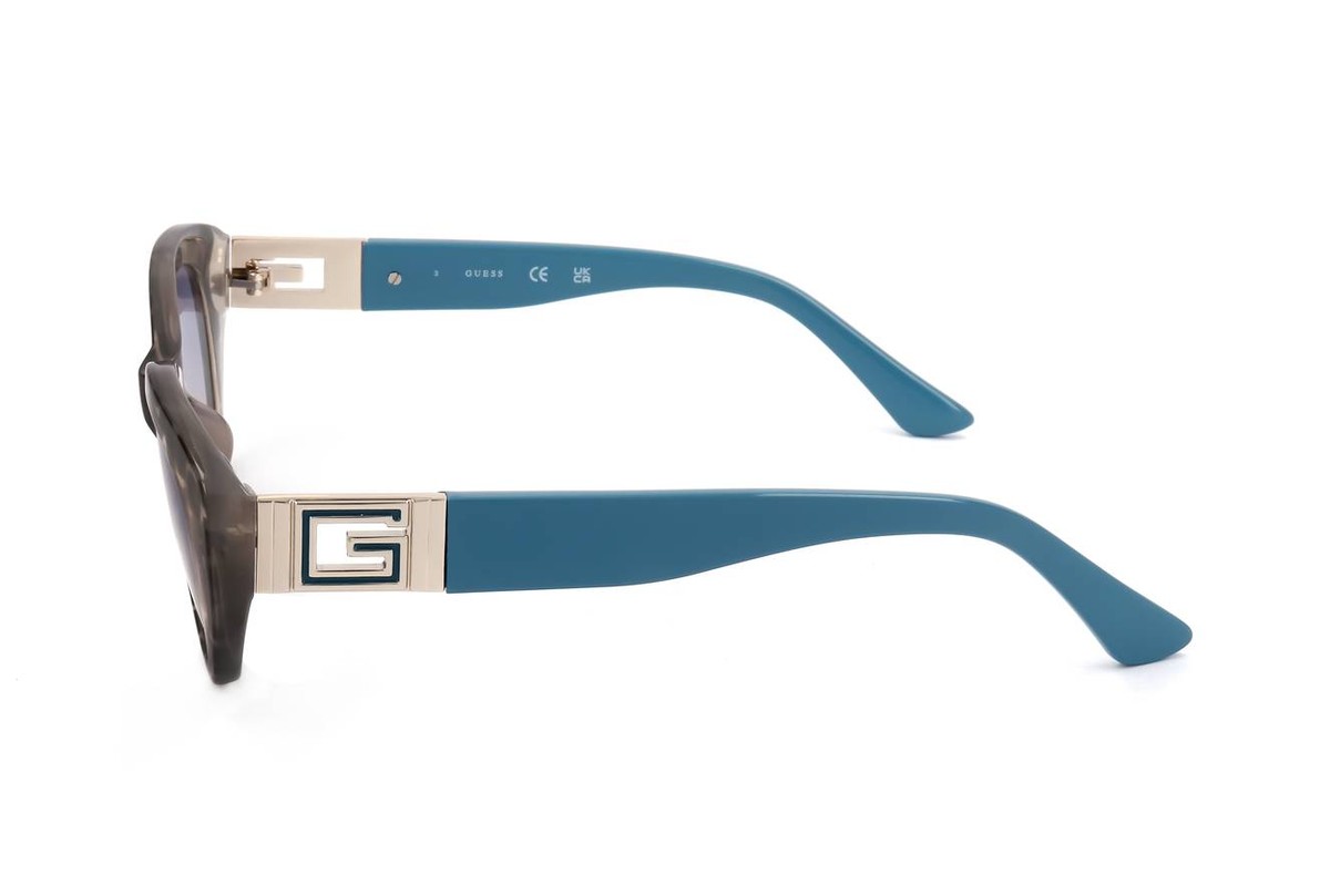Guess GU7849 — Sunglasses - Image 3