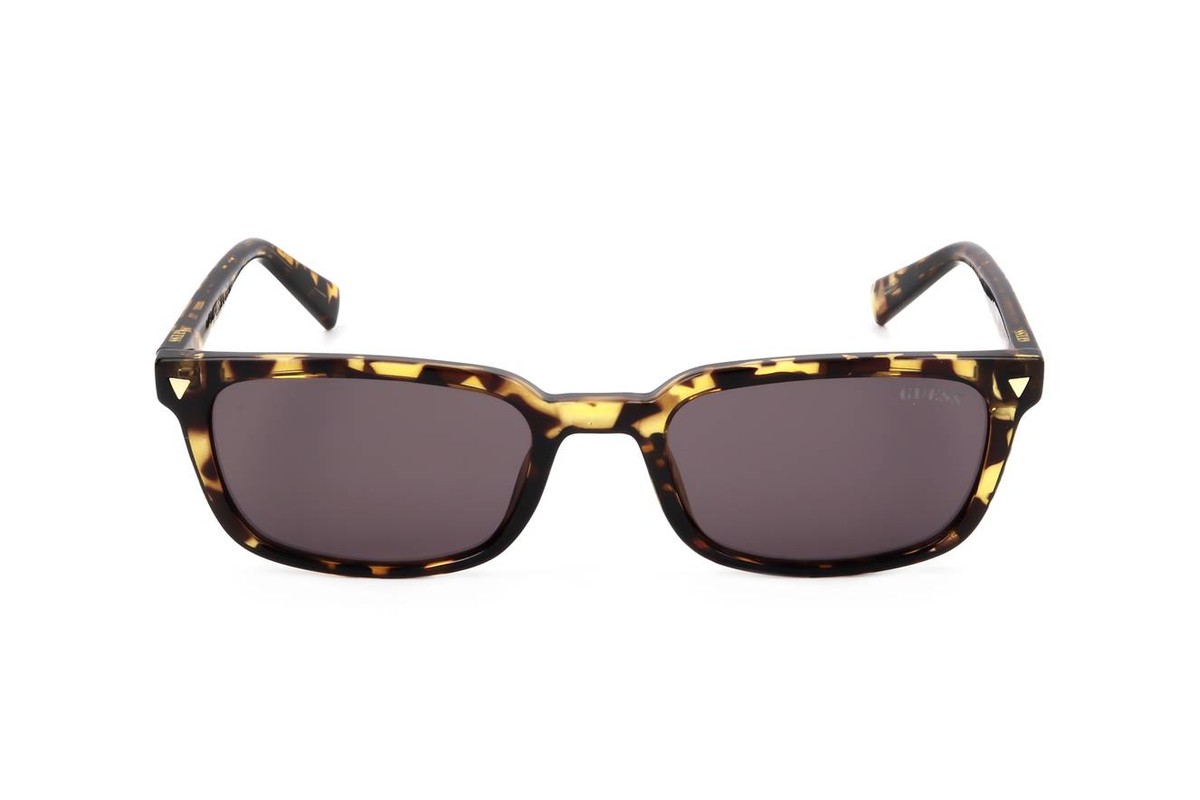 Guess GU8284 — Sunglasses Rectangular - Image 2