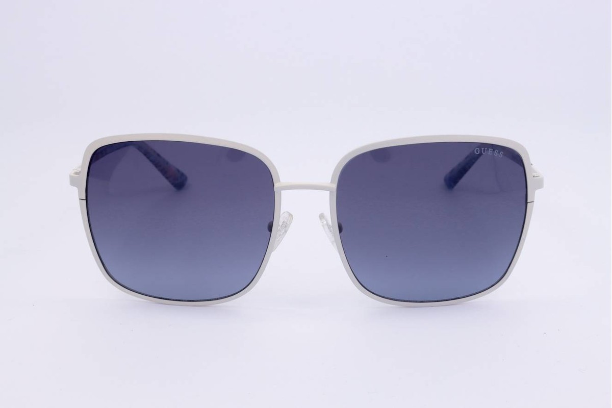 Guess GU7846 — Sunglasses - Image 2