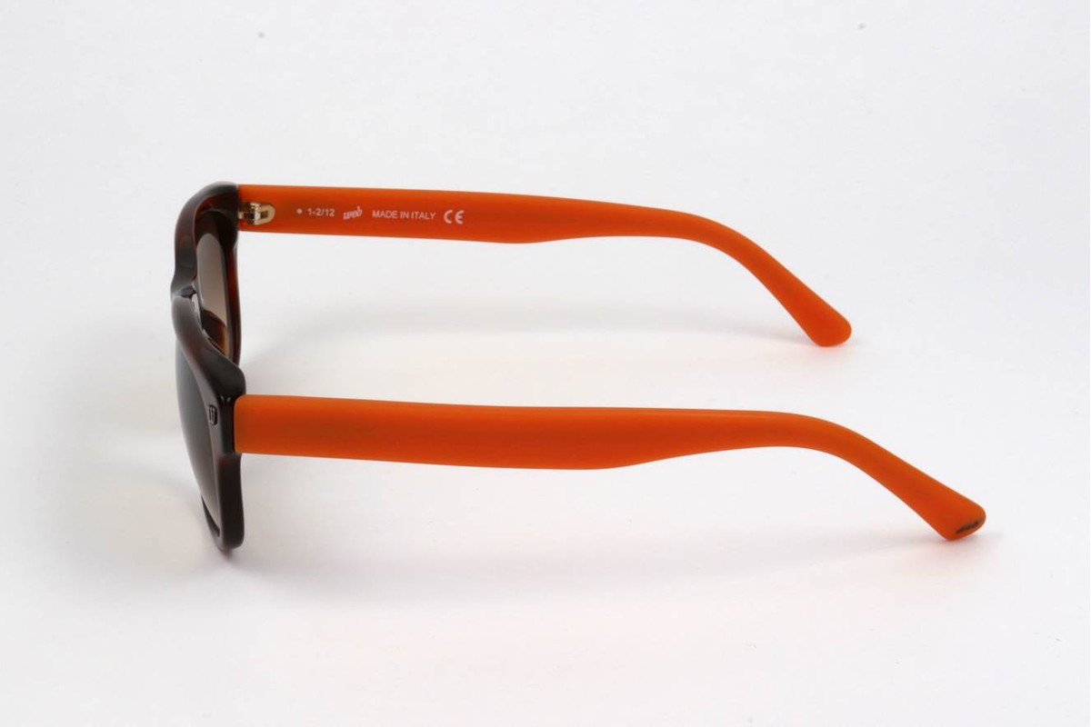 Web Eyewear WE0102 — Sunglasses Rectangular - Image 3