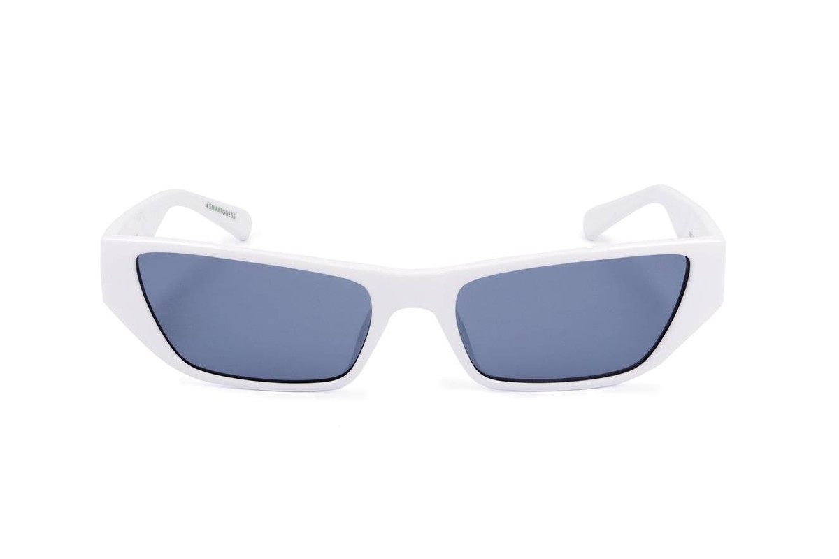 Guess GU8232 — Sunglasses Rectangular - Image 2