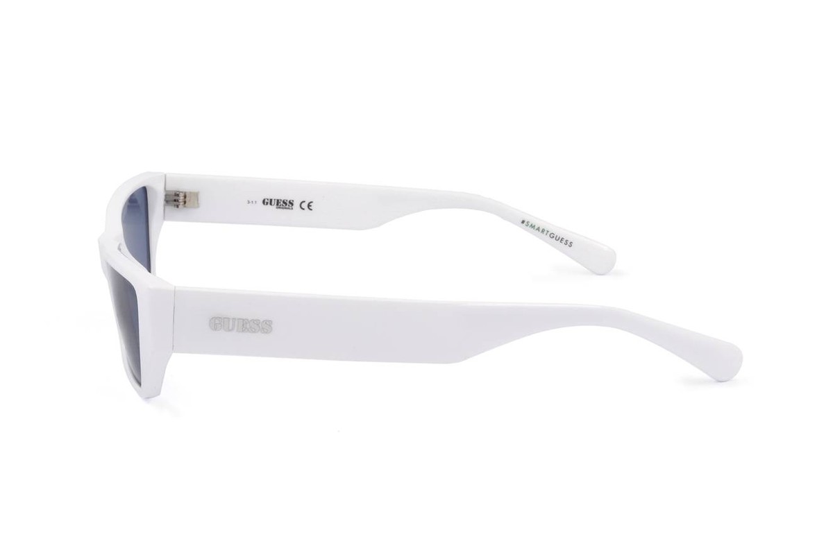 Guess GU8232 — Sunglasses Rectangular - Image 3