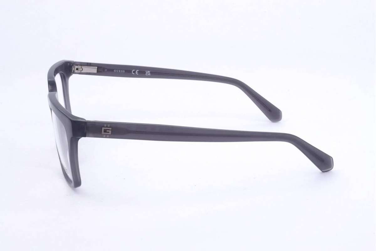 Guess GU50133 — Eyeglasses Rectangular - Image 3