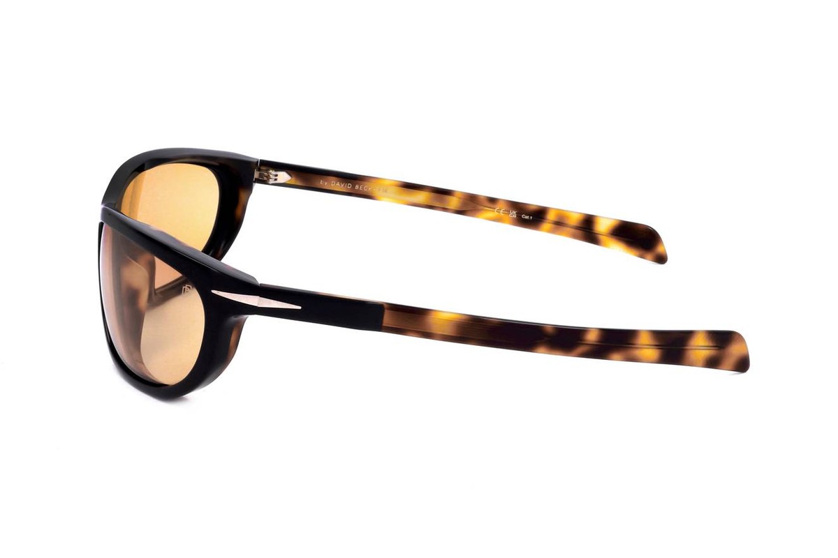 David Beckham DB 7117/S — Sunglasses Geometric - Image 3