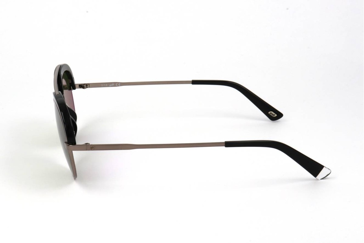 Web Eyewear WE0226 — Sunglasses - Image 3